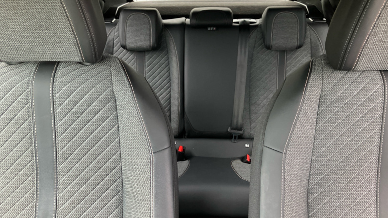 Peugeot 2008 1.2 PureTech 130 Allure 5dr Petrol Estate